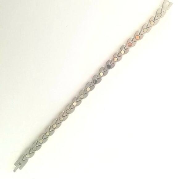 New‎ Stainless steel magnetic bracelet 7.5 inches - Picture 4 of 4